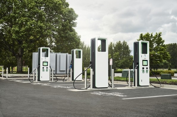 汽車充電樁要多少錢？全面成本分析揭秘